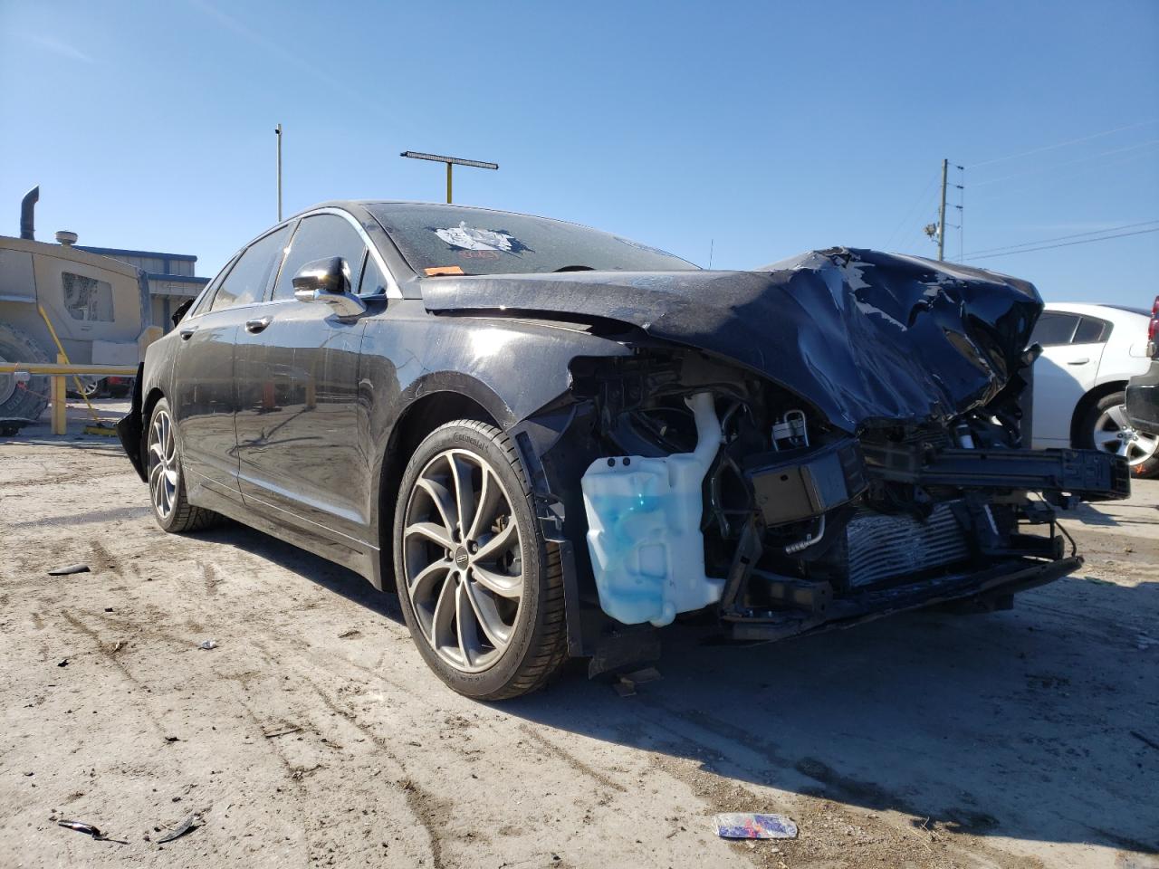 Photo 1 from auction – 2019 LINCOLN MKZ RESERV with VIN 3LN6L5C97KR608413