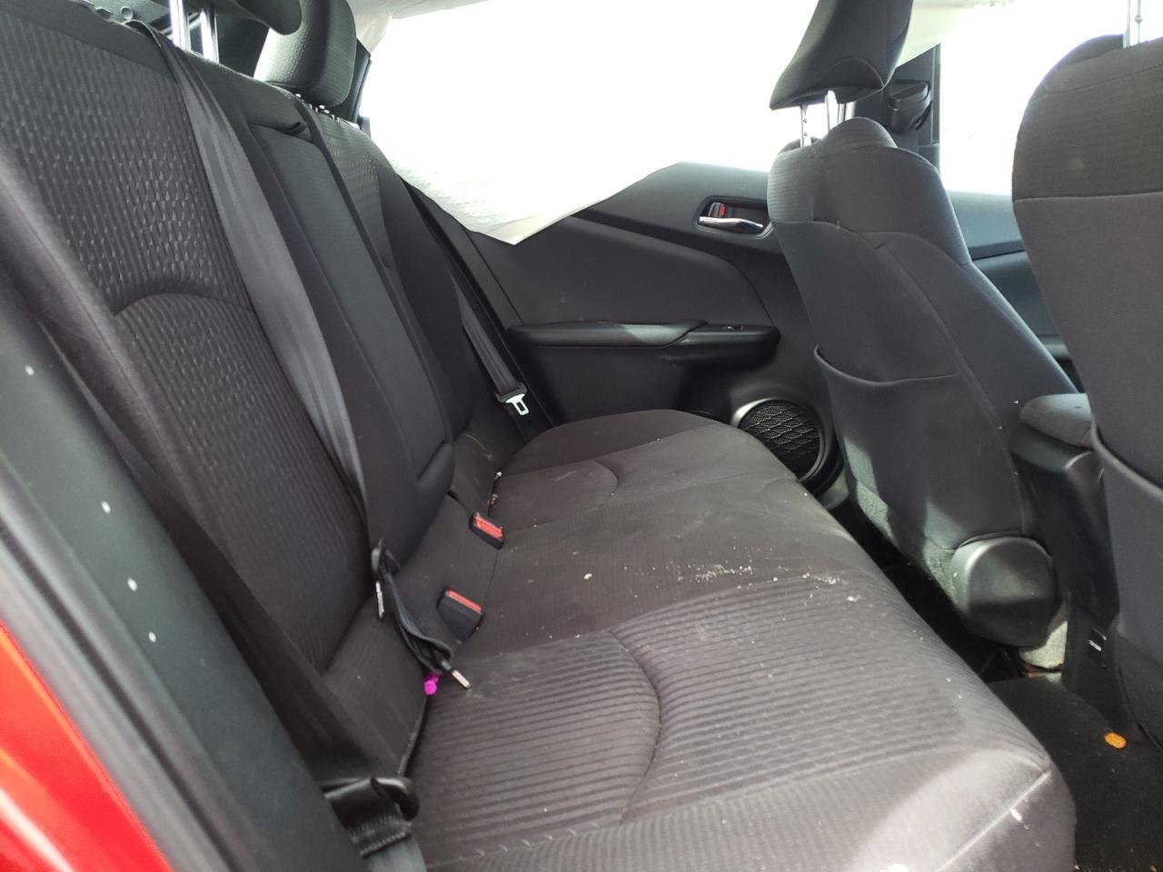 Photo 6 from auction – 2017 TOYOTA PRIUS with VIN JTDKBRFU3H3566245