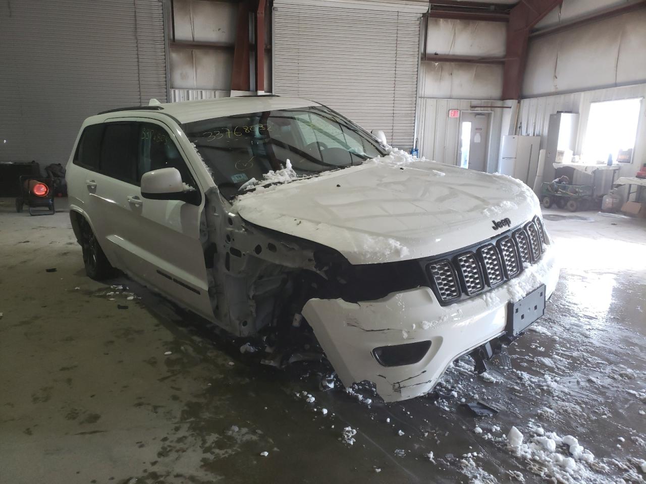 JEEP GRAND CHER 2019 with VIN 1C4RJFAGXKC729028 - Photo from auction
