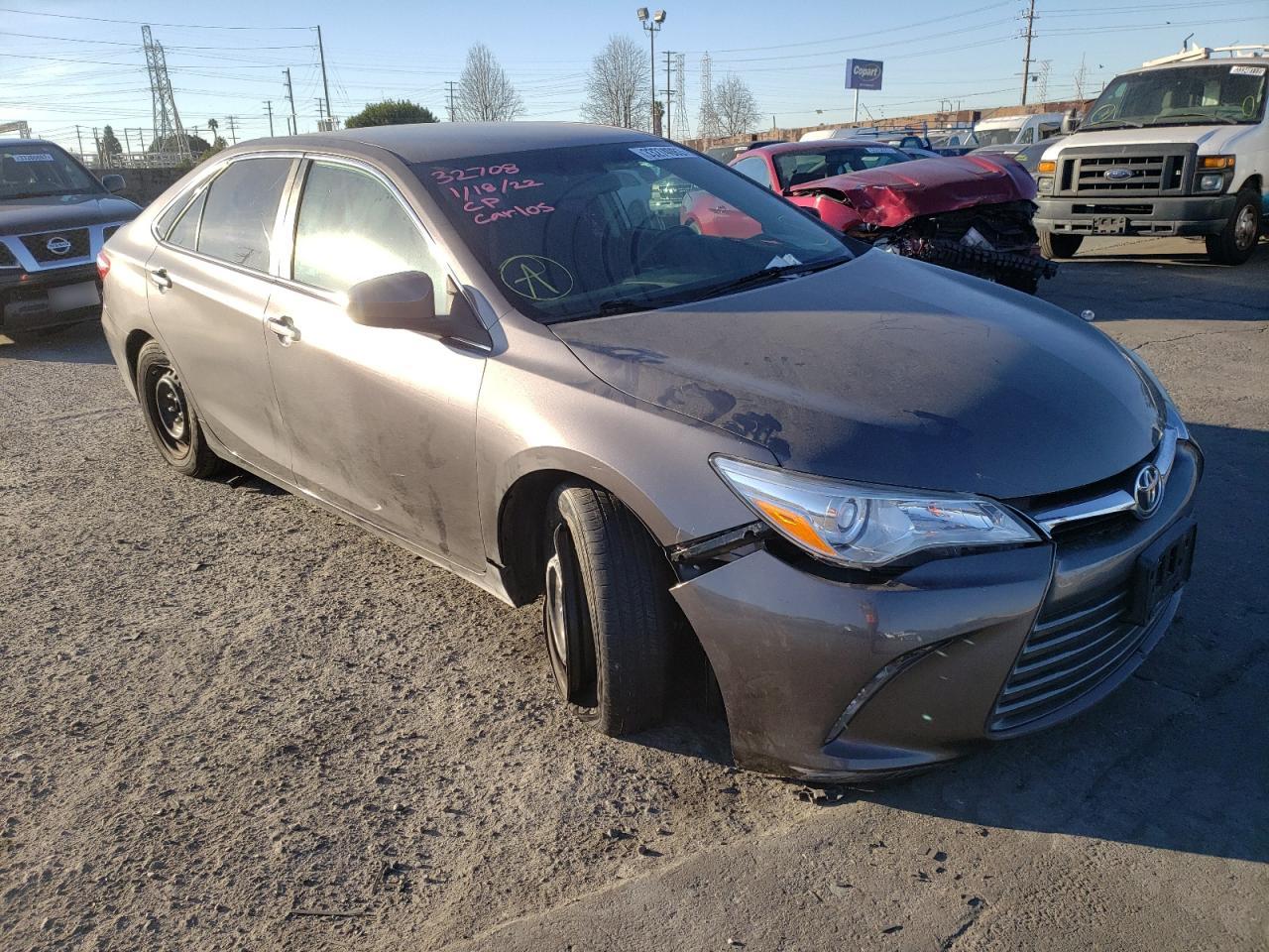 TOYOTA CAMRY LE 2017 with VIN 4T1BF1FK3HU279529 - Photo from auction