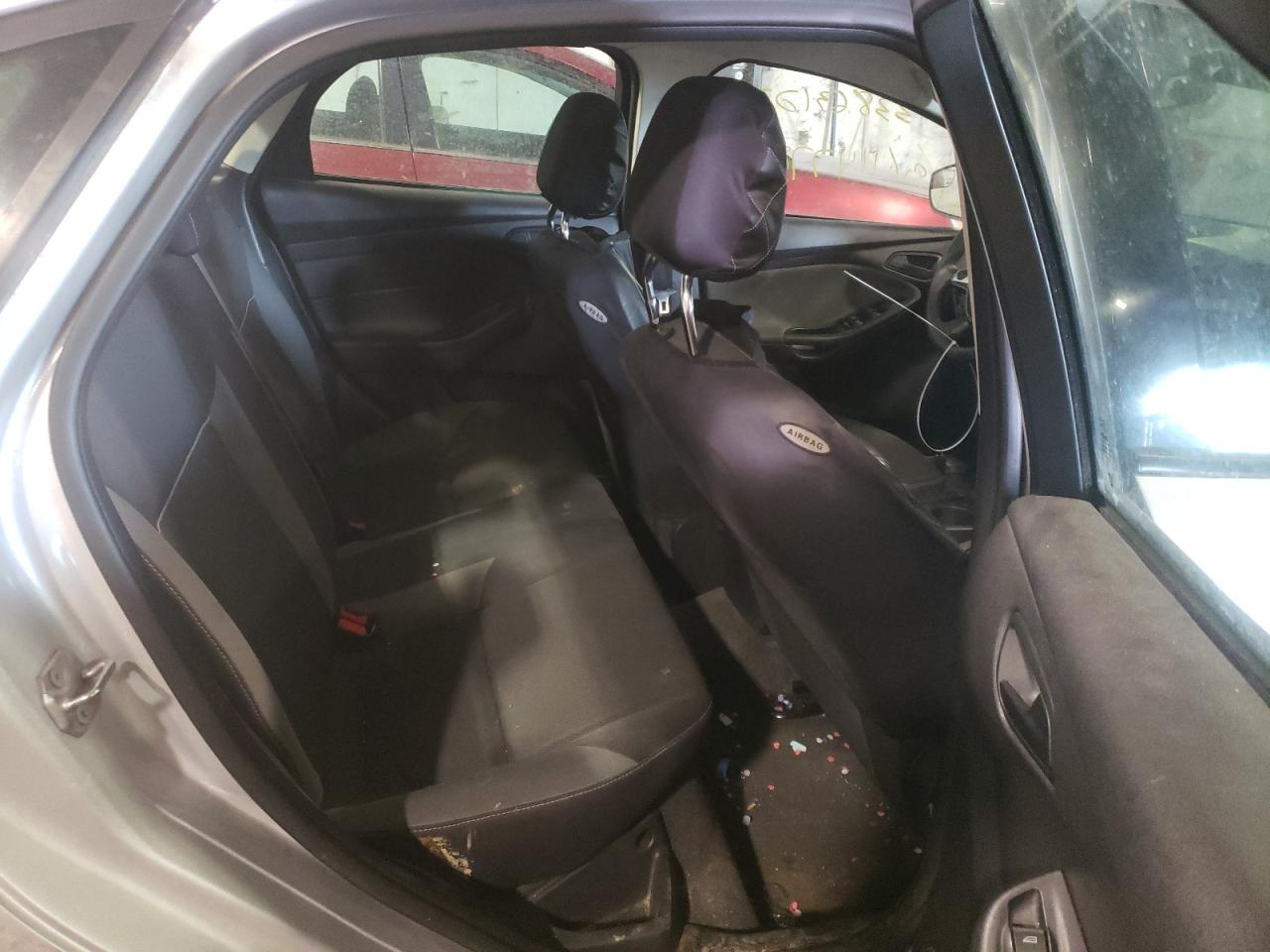 Photo 6 from auction – 2012 FORD FOCUS SE with VIN 1FAHP3F2XCL163854