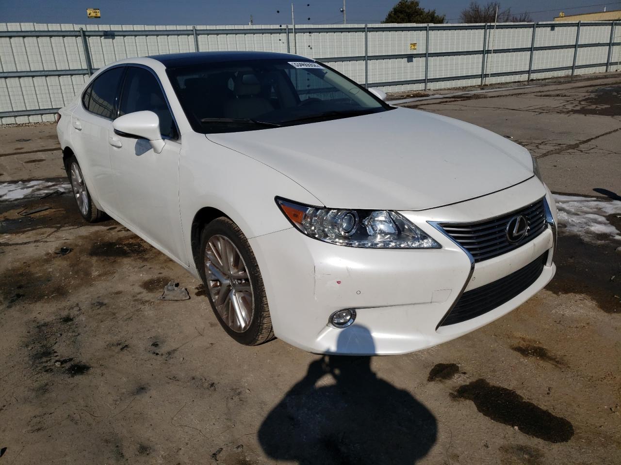 LEXUS ES 350 2014 with VIN JTHBK1GGXE2108518 - Photo from auction