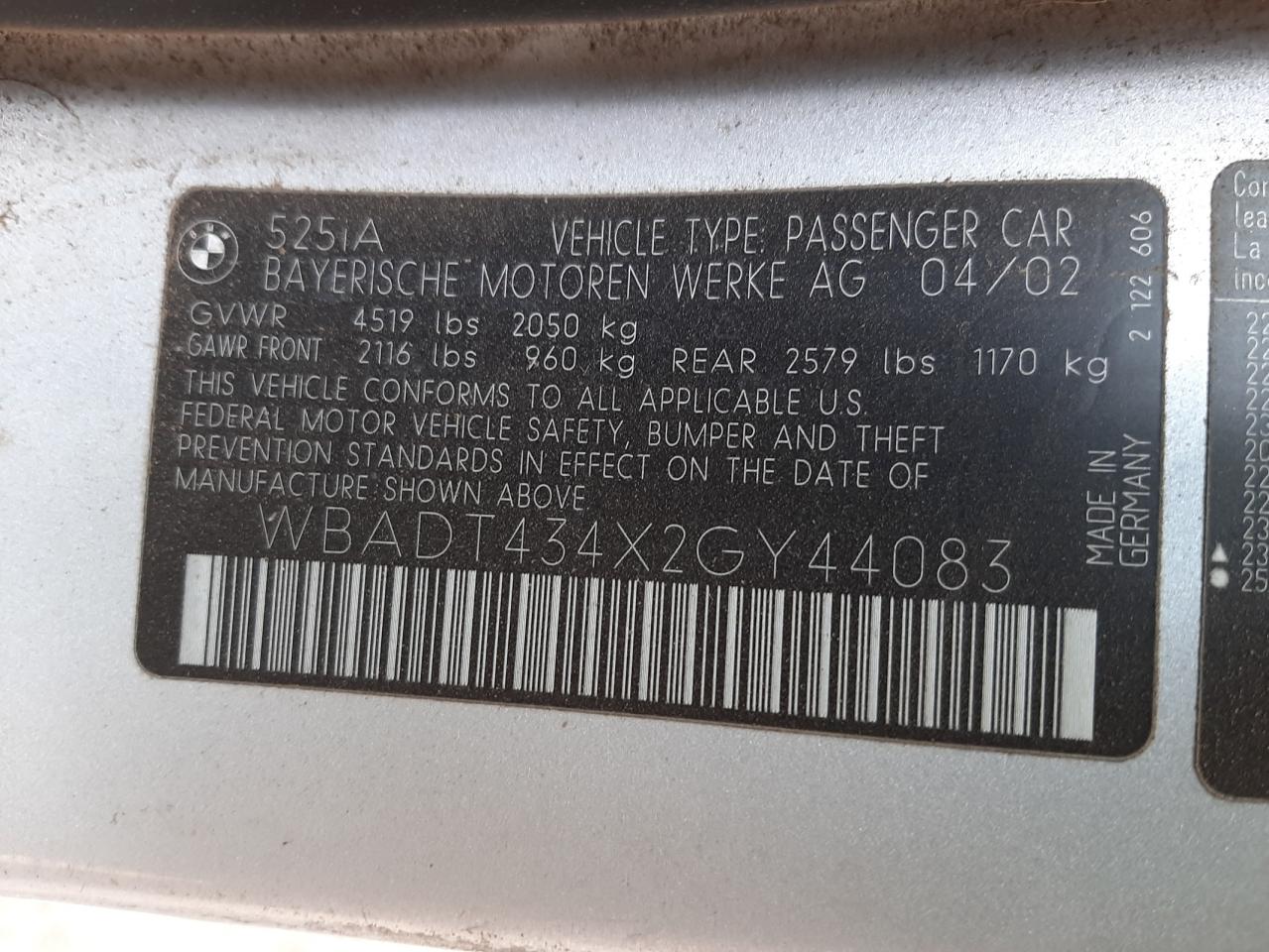 Photo 10 from auction – 2002 BMW 525 I AUTO with VIN WBADT434X2GY44083
