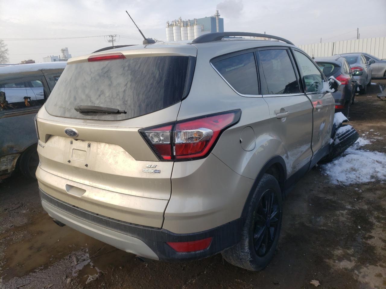 Photo 4 from auction – 2018 FORD ESCAPE SE with VIN 1FMCU9GD1JUD07200