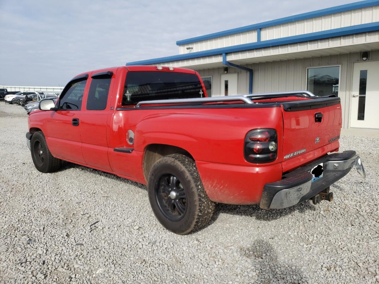 Photo 3 from auction – 2003 CHEVROLET SILVERADO with VIN 1GCEC19T13Z275263
