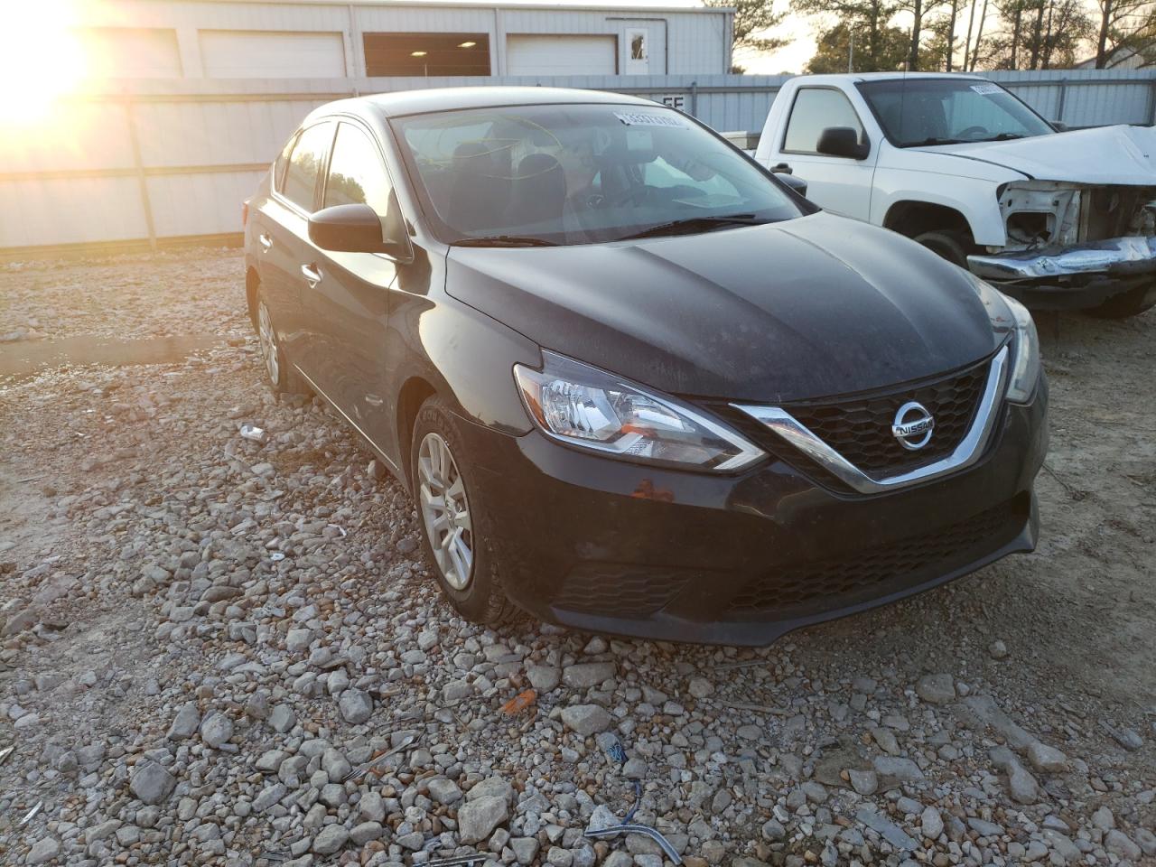 NISSAN SENTRA S 2017 with VIN 3N1AB7AP1HL651996 - Photo from auction