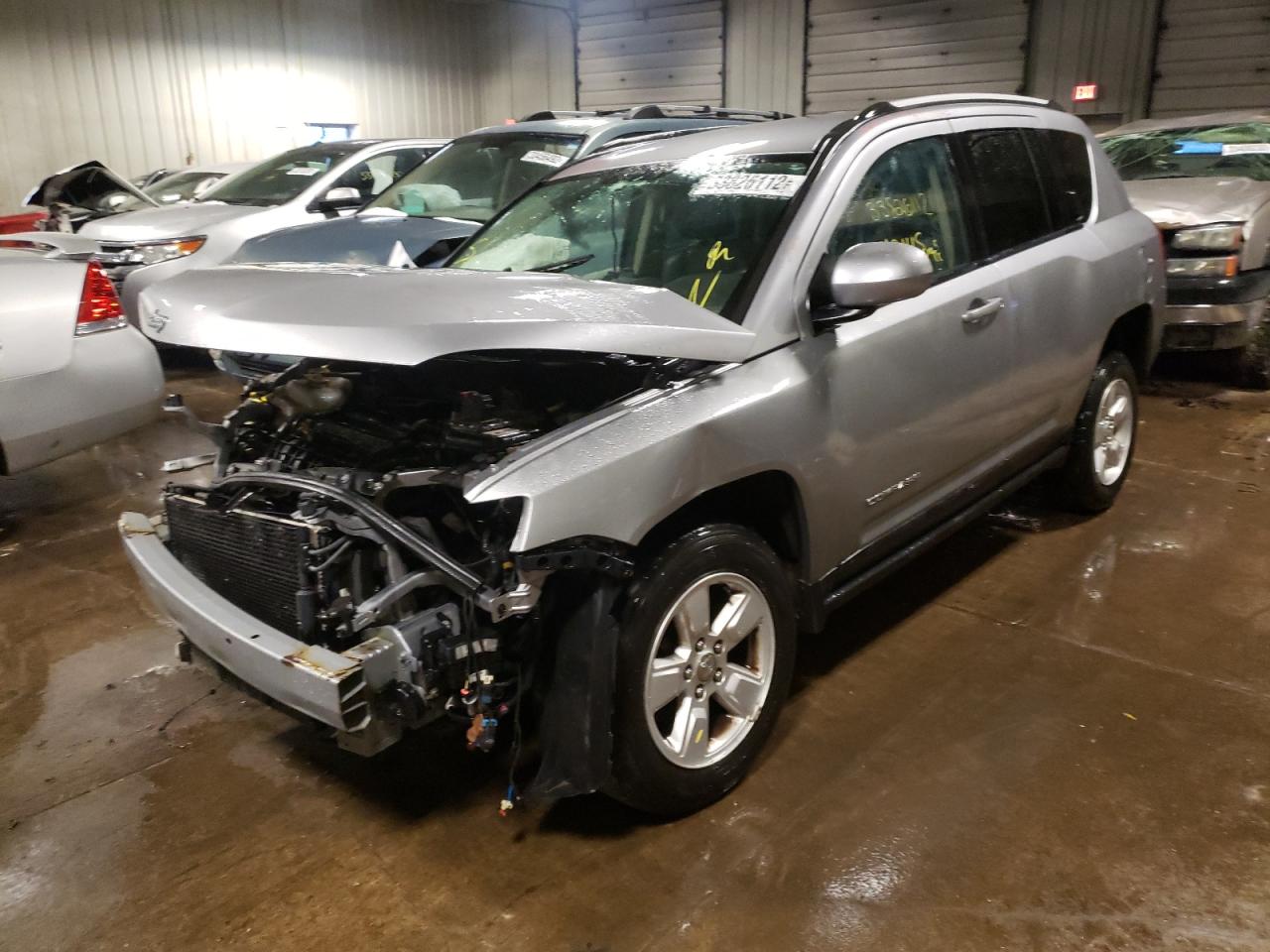 Photo 2 from auction – 2017 JEEP COMPASS LA with VIN 1C4NJCEA8HD130361