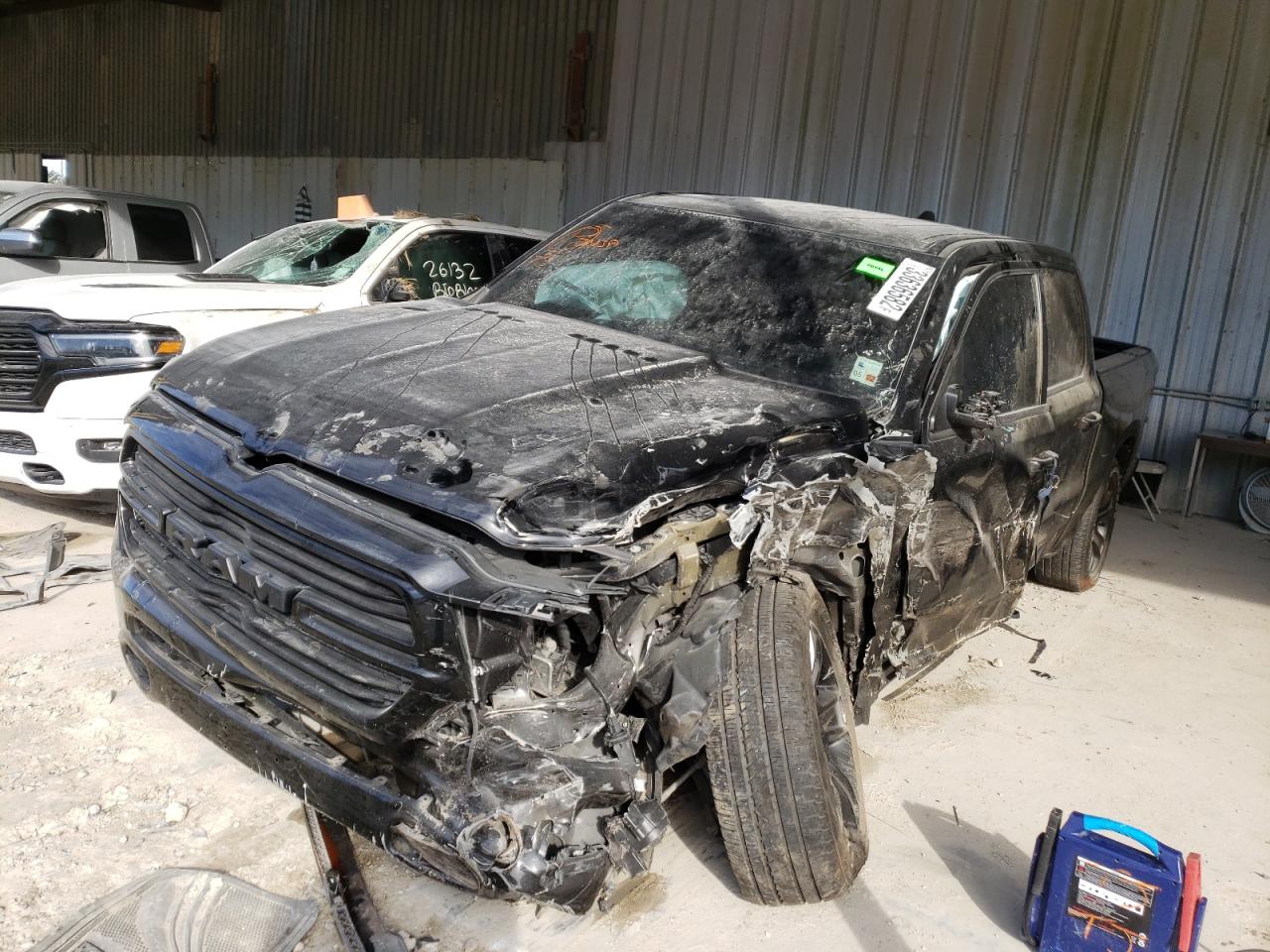 Photo 2 from auction – 2020 RAM 1500 BIG H with VIN 1C6RREFT0LN295482