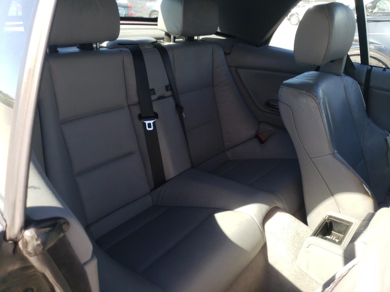 Photo 6 from auction – 2004 BMW 325 CI with VIN WBABW33414PG97313