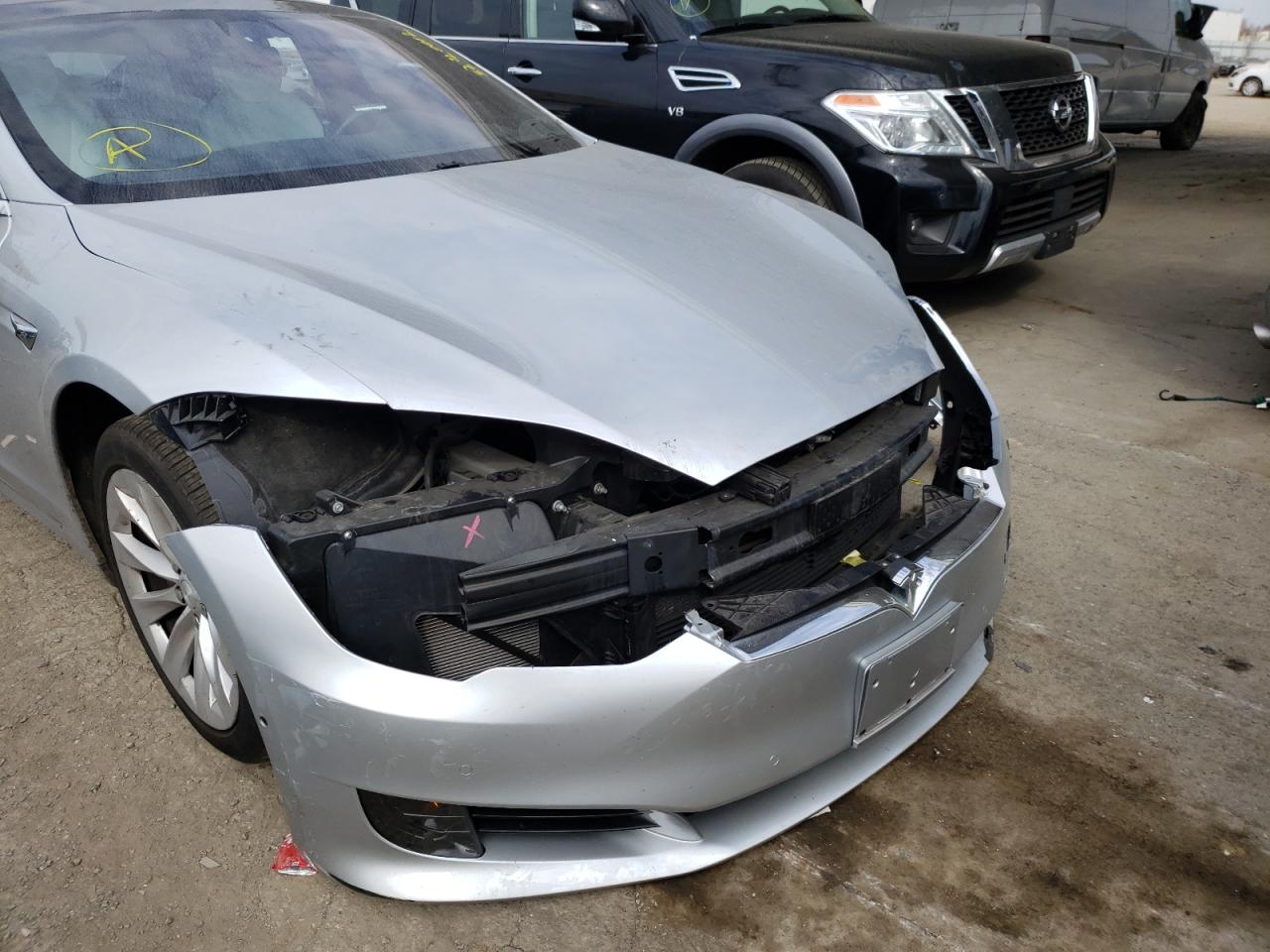 Photo 9 from auction – 2017 TESLA MODEL S with VIN 5YJSA1E11HF186383