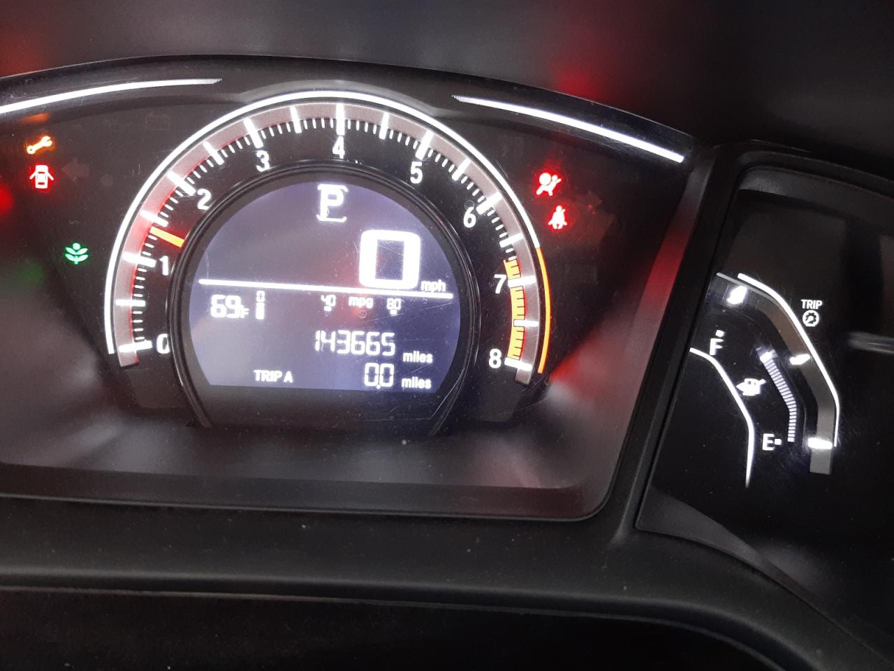 Photo 8 from auction – 2016 HONDA CIVIC LX with VIN 19XFC2F55GE053021