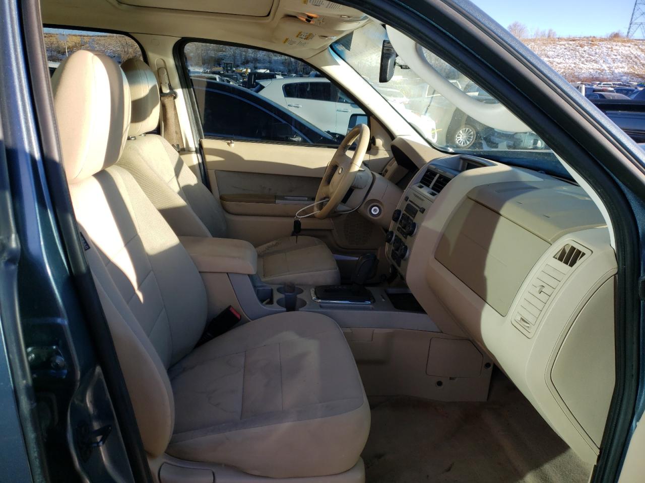 Foto 5 de la subasta – 2010 FORD ESCAPE XLT con VIN 1FMCU9D71AKB88798