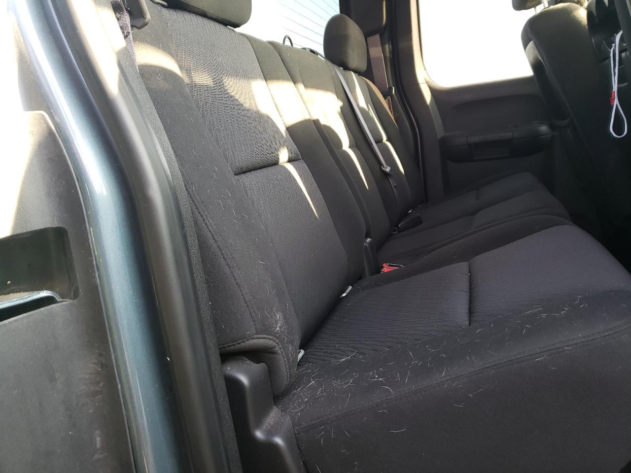 Photo 6 from auction – 2011 GMC SIERRA K15 with VIN 1GTR2VEA2BZ289039