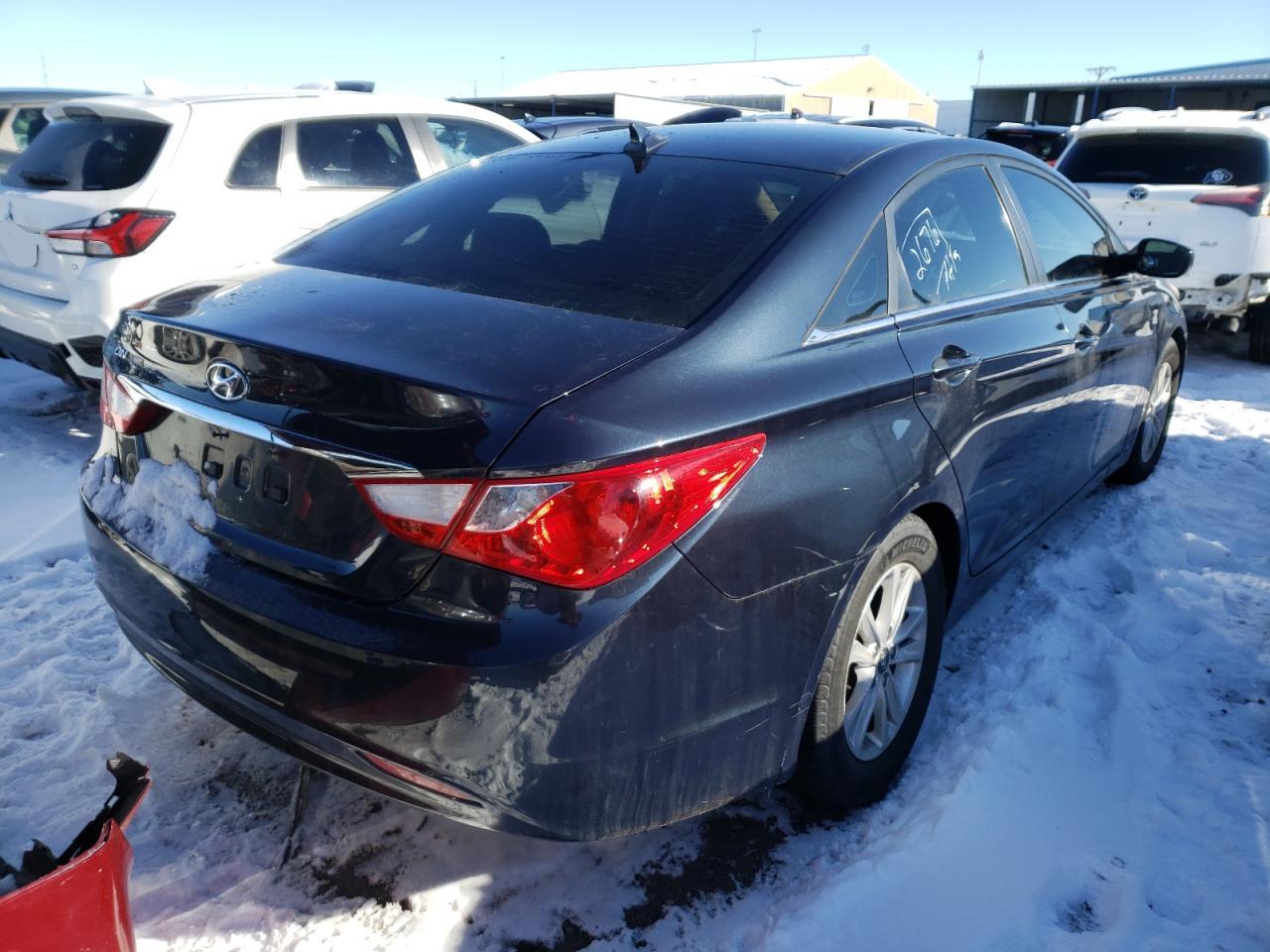 Photo 4 from auction – 2011 HYUNDAI SONATA GLS with VIN 5NPEB4AC1BH158644