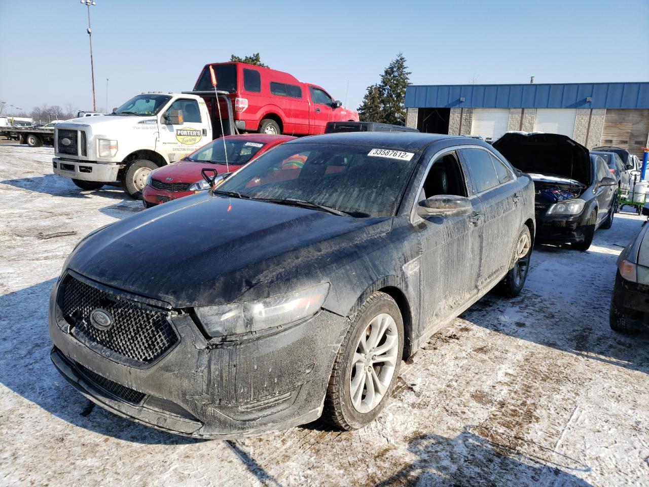 Photo 2 from auction – 2013 FORD TAURUS SHO with VIN 1FAHP2KT9DG189090