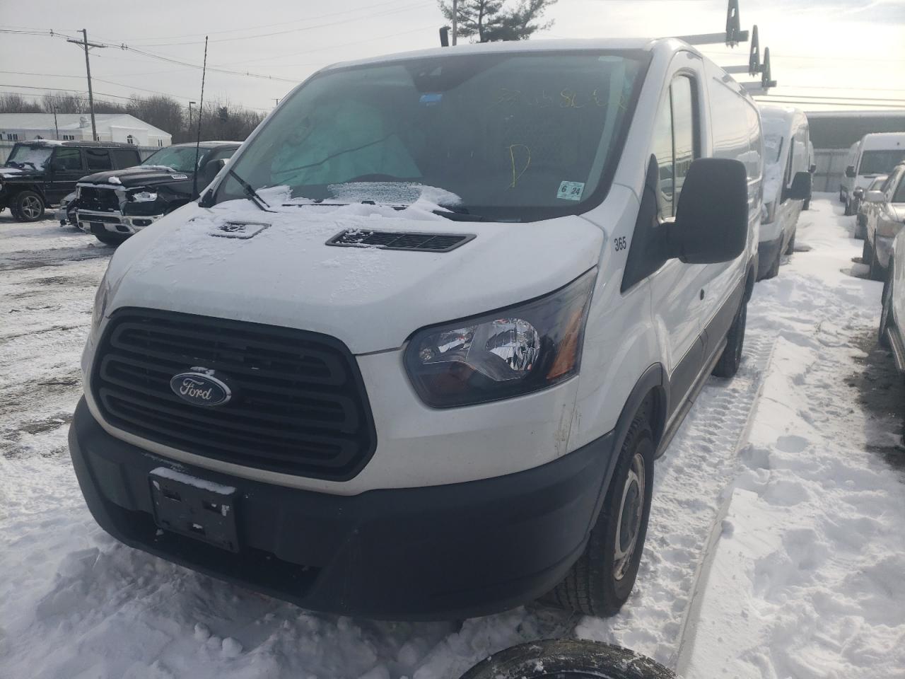 Photo 2 from auction – 2019 FORD TRANSIT with VIN 1FTYR1ZM8KKA34411