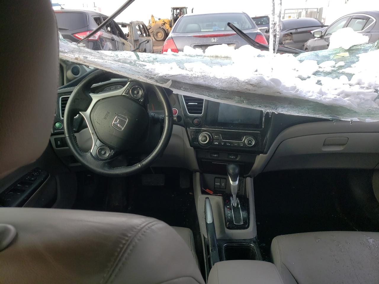 Photo 9 from auction – 2015 HONDA CIVIC EXL with VIN 2HGFB2F9XFH504969
