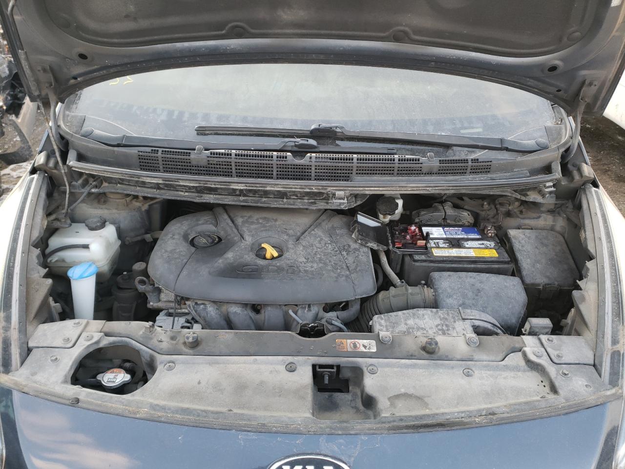 Photo 7 from auction – 2014 KIA RONDO with VIN KNAHU8A31E7045684