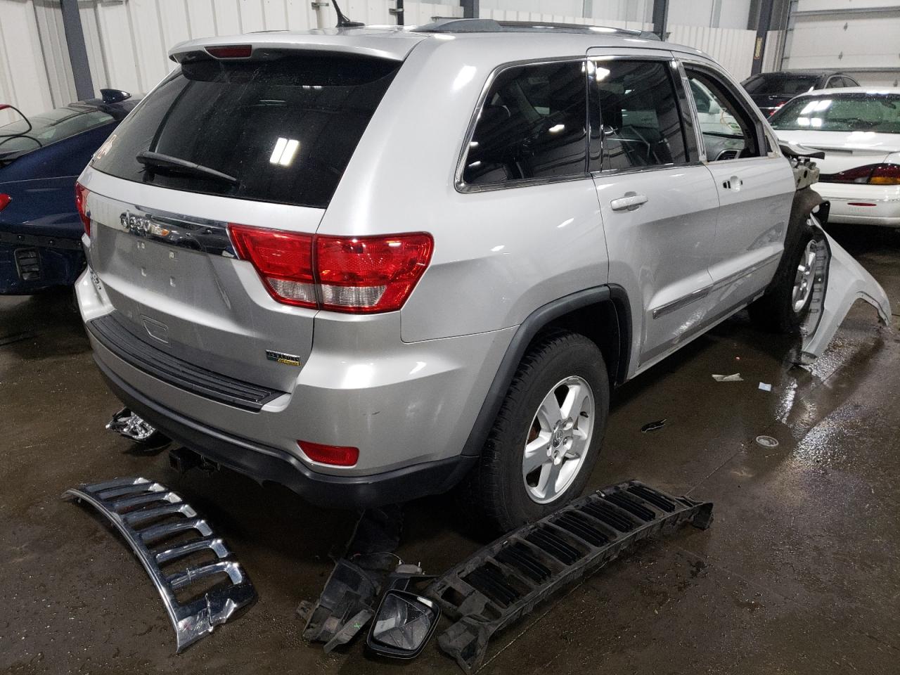 Photo 4 from auction – 2011 JEEP GRAND CHER with VIN 1J4RR4GG3BC586129