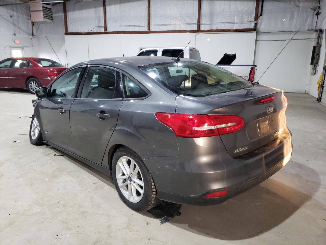Photo 3 from auction – 2018 FORD FOCUS SE with VIN 1FADP3F2XJL237267