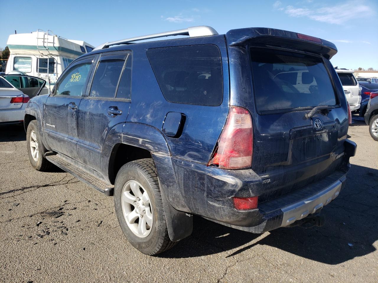 Photo 3 from auction – 2003 TOYOTA 4RUNNER SR with VIN JTEBT14R438006982