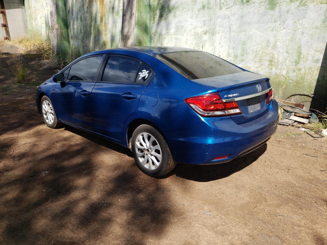 Photo 3 from auction – 2015 HONDA CIVIC LX with VIN 2HGFB2F58FH522769