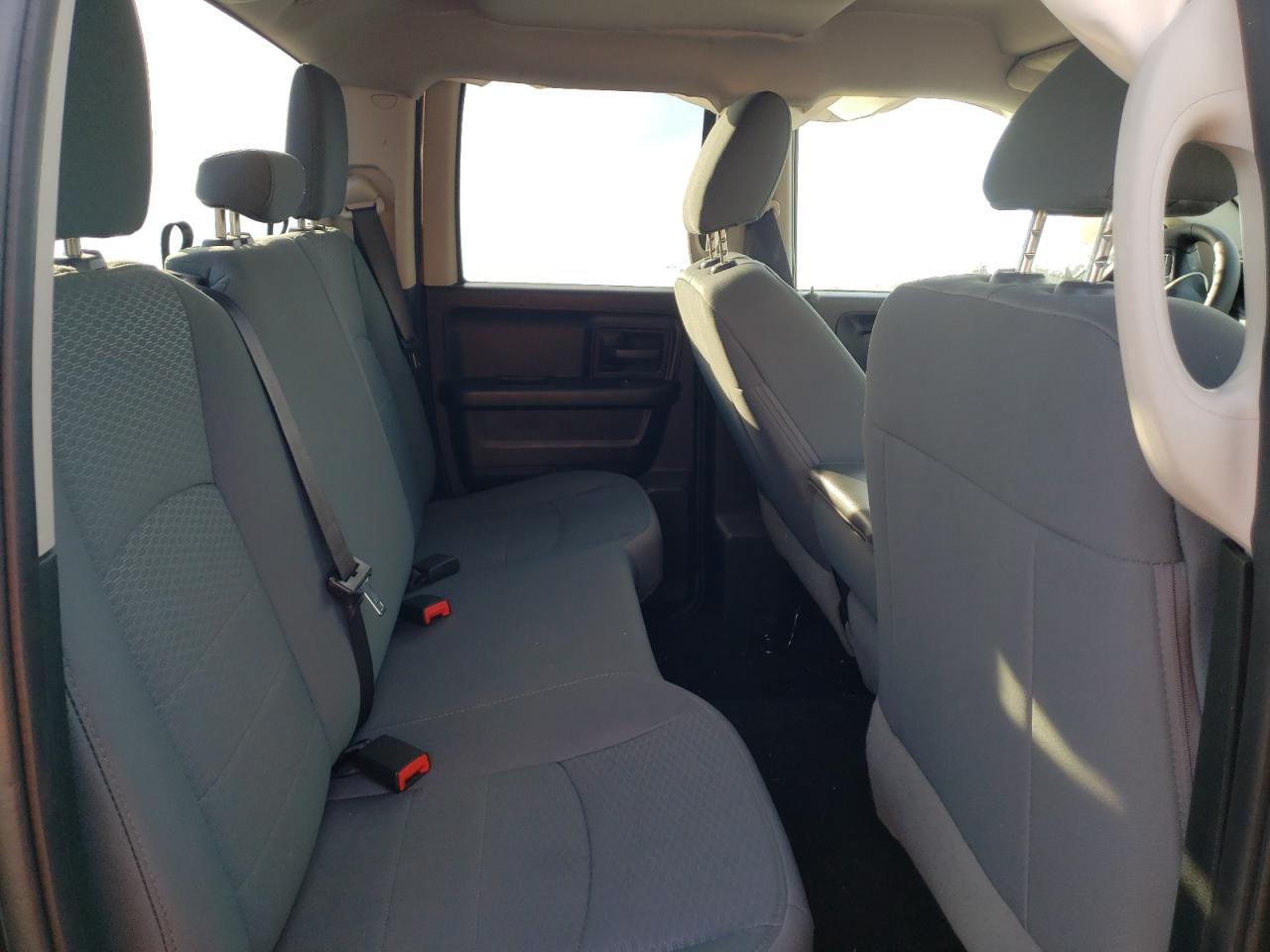 Photo 6 from auction – 2016 RAM 1500 ST with VIN 1C6RR7FT2GS311507