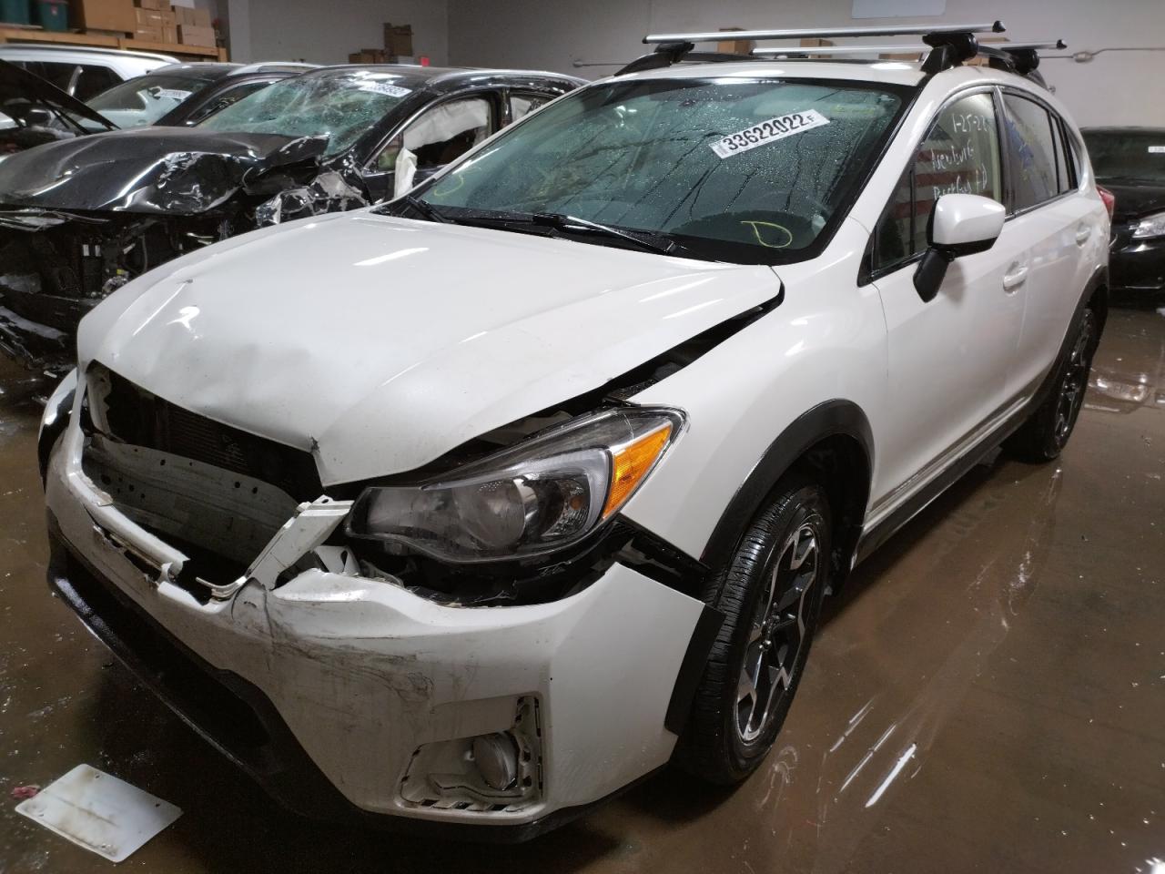 Photo 2 from auction – 2016 SUBARU CROSSTREK with VIN JF2GPABC5G8334173