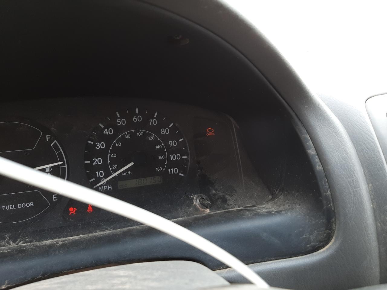 Фото 8 с аукциона – 2000 TOYOTA COROLLA с VIN 1NXBR12E8YZ303542