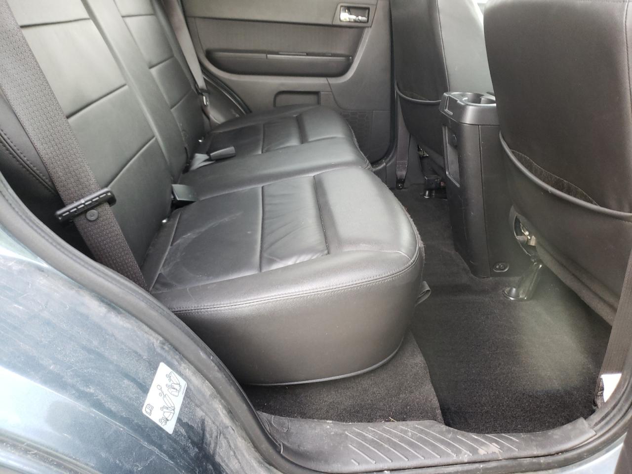 Foto 6 de la subasta – 2011 FORD ESCAPE LIM con VIN 1FMCU9EG2BKA78200