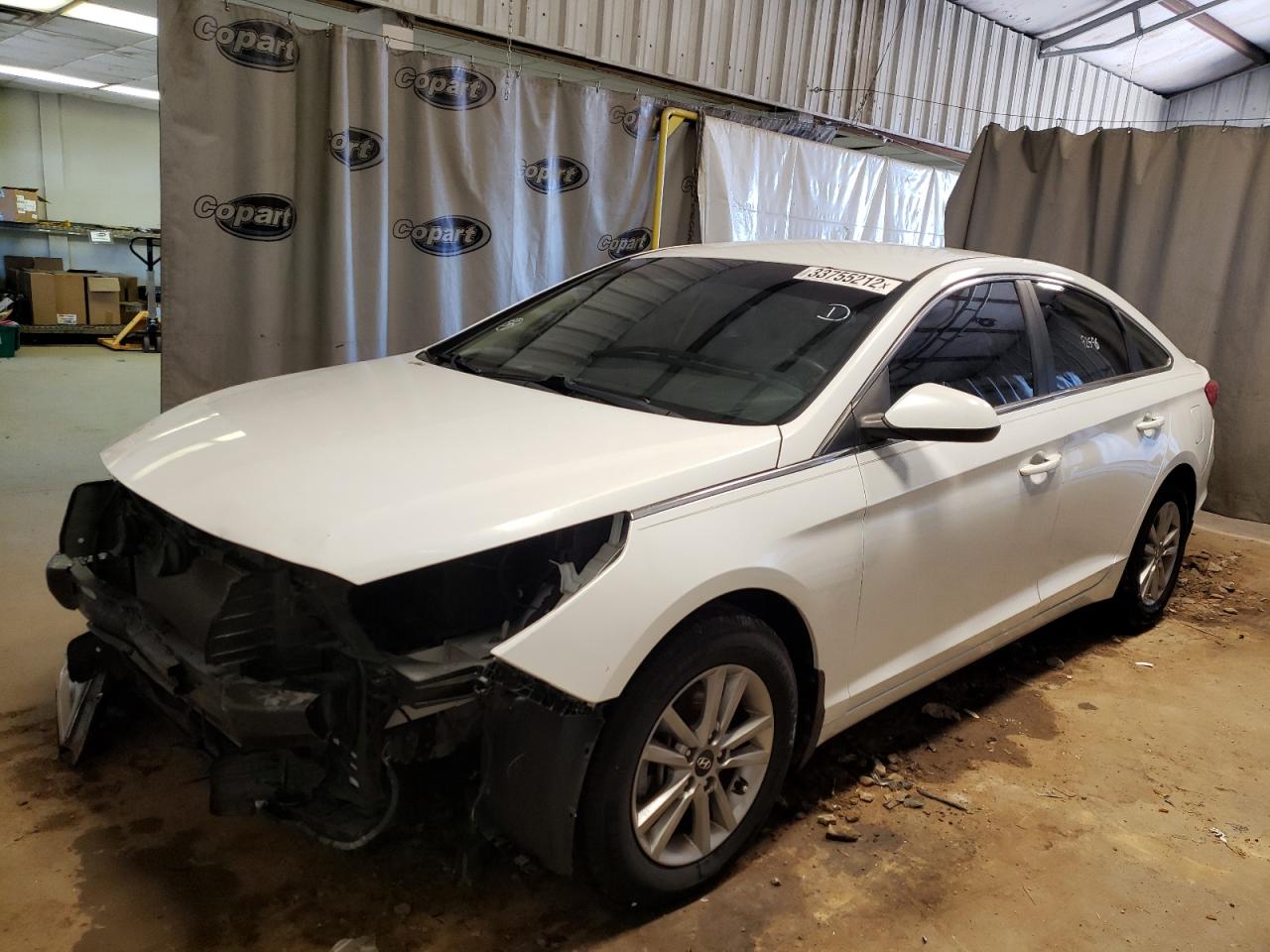 Photo 2 from auction – 2015 HYUNDAI SONATA SE with VIN 5NPE24AF9FH192136