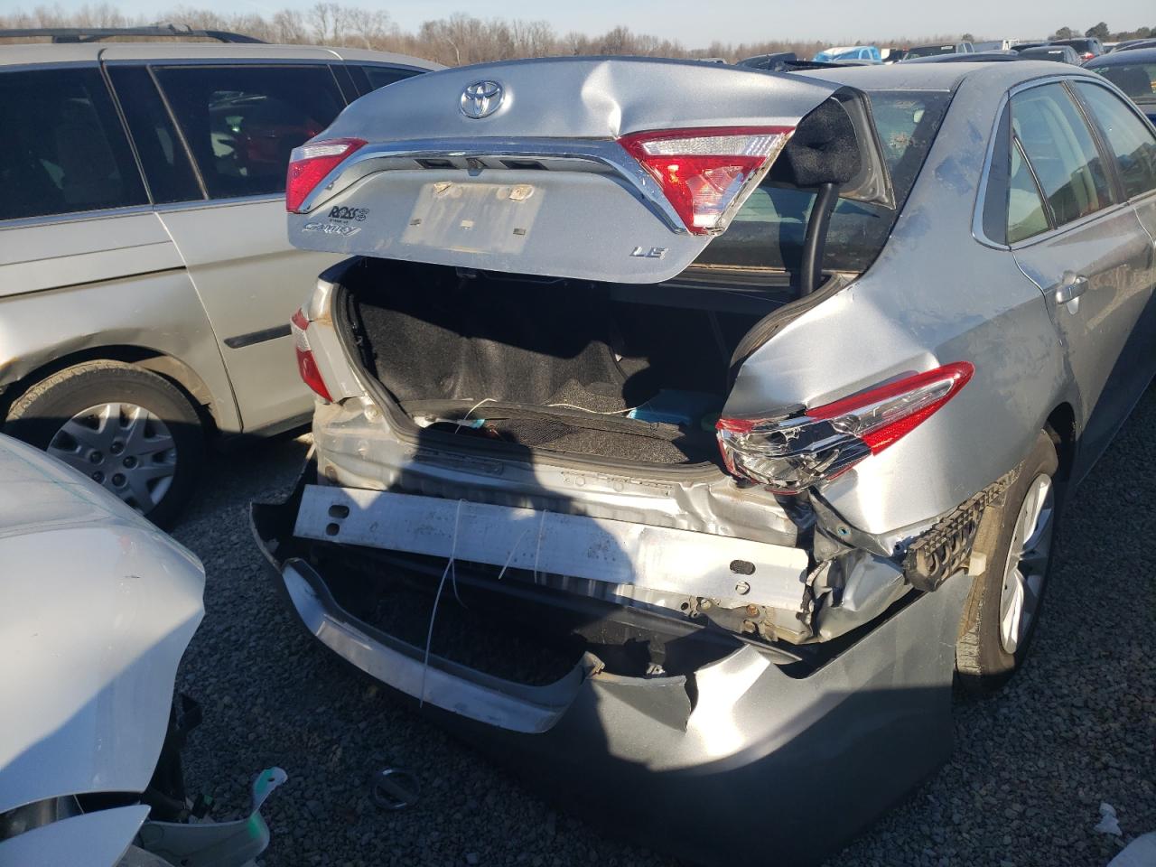 Photo 9 from auction – 2016 TOYOTA CAMRY LE with VIN 4T4BF1FK8GR576672