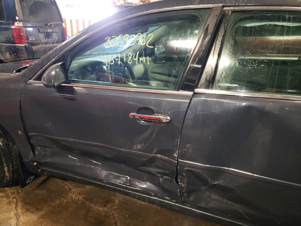 Photo 10 from auction – 2008 CHEVROLET IMPALA LTZ with VIN 2G1WU583189177550