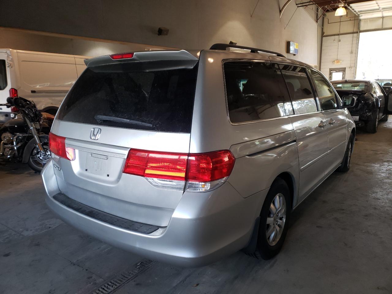 Photo 4 from auction – 2009 HONDA ODYSSEY EX with VIN 5FNRL38449B045643