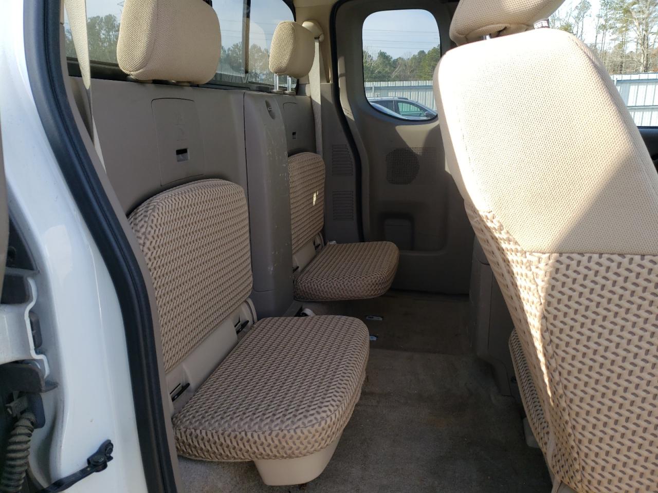 Photo 6 from auction – 2016 NISSAN FRONTIER S with VIN 1N6BD0CT4GN740177