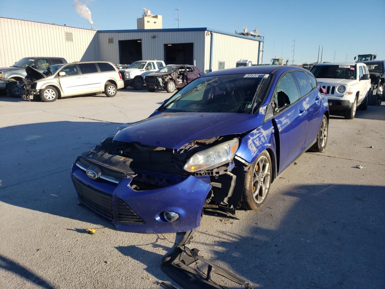 Photo 2 from auction – 2013 FORD FOCUS SE with VIN 1FADP3K2XDL171345