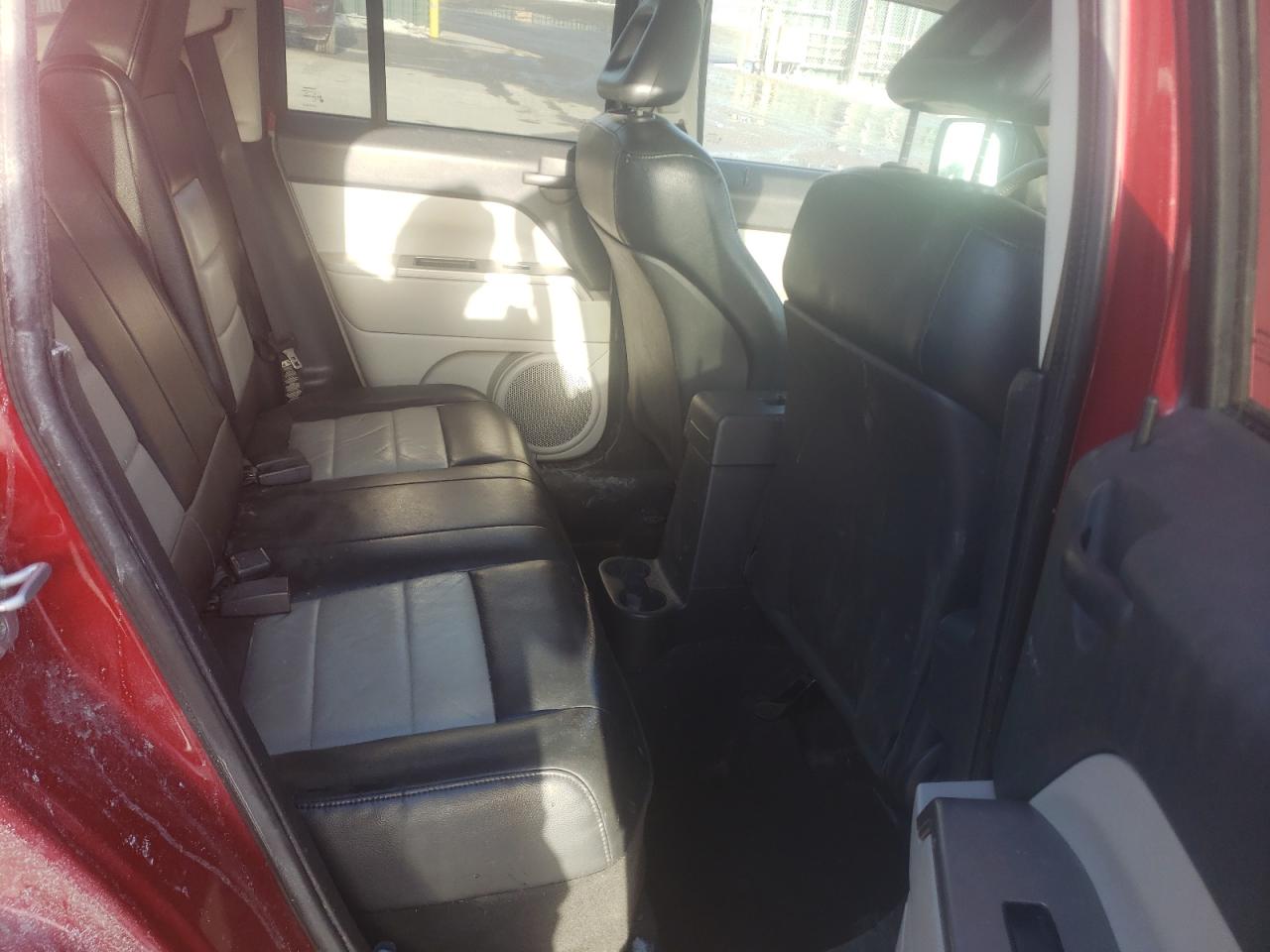 Photo 6 from auction – 2007 JEEP PATRIOT LI with VIN 1J8FF48W67D316510