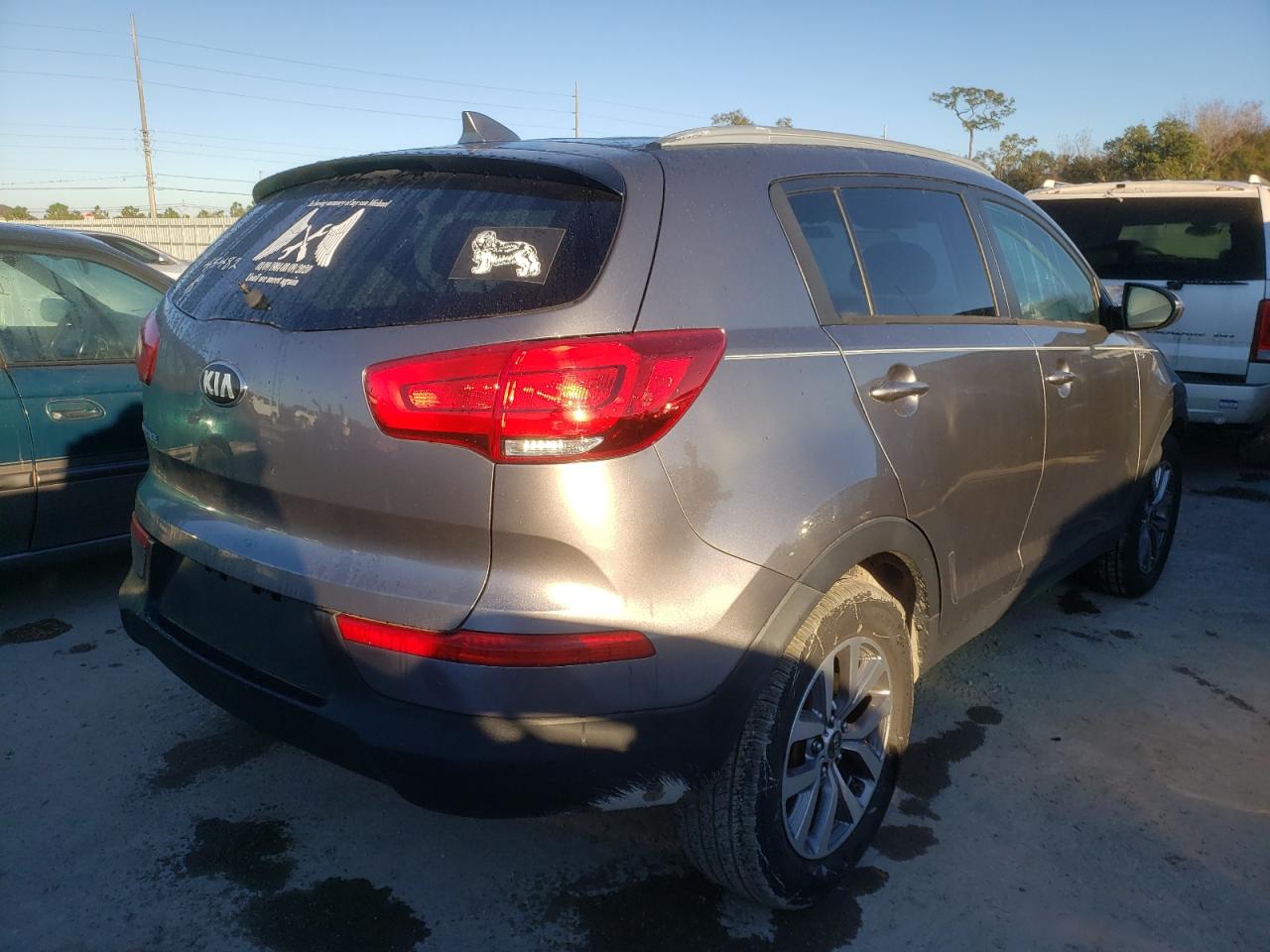 Photo 4 from auction – 2015 KIA SPORTAGE L with VIN KNDPBCAC3F7767411