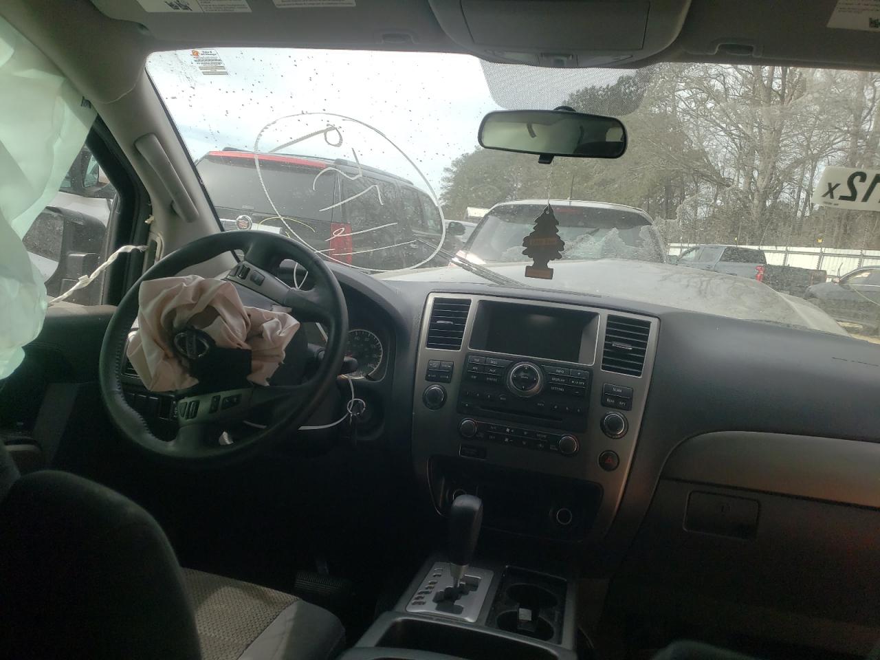Photo 9 from auction – 2015 NISSAN ARMADA SV with VIN 5N1BA0ND0FN602020