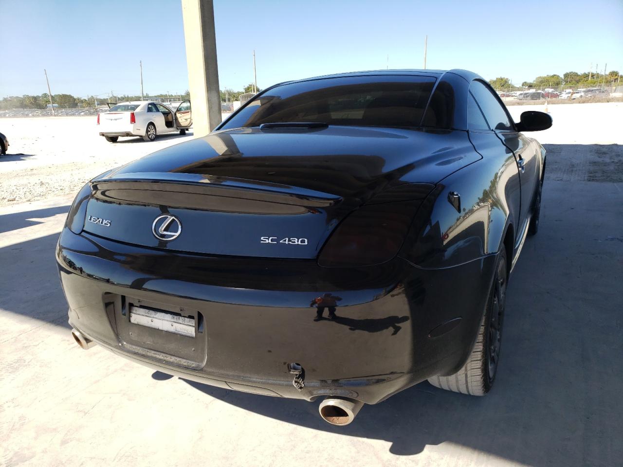 Photo 4 from auction – 2004 LEXUS SC 430 with VIN JTHFN48Y140054375