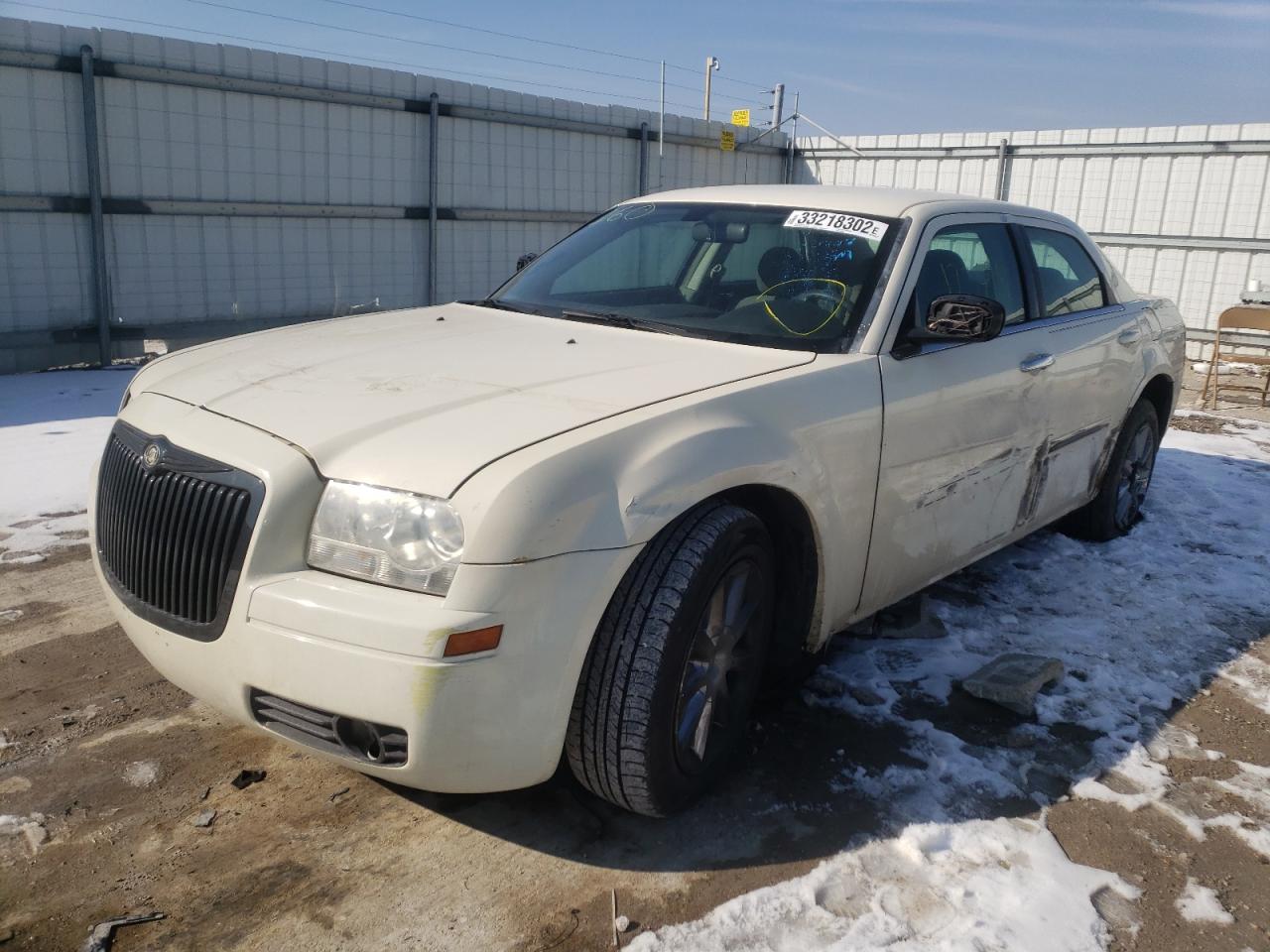 Photo 9 from auction – 2007 CHRYSLER 300 with VIN 2C3LA43R27H881998