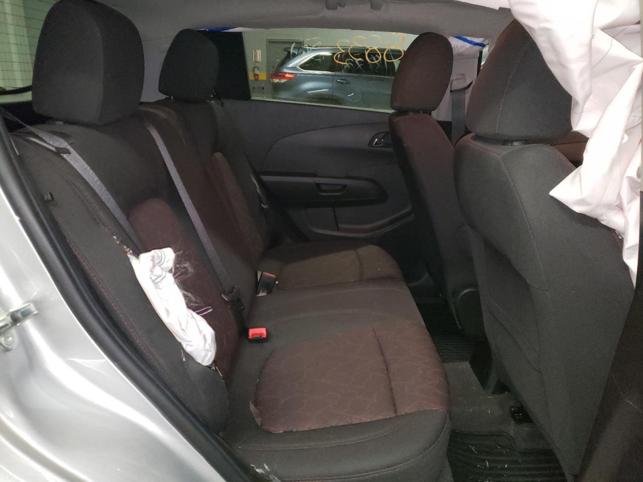 Photo 6 from auction – 2020 CHEVROLET SONIC LT with VIN 1G1JD6SB1L4122236