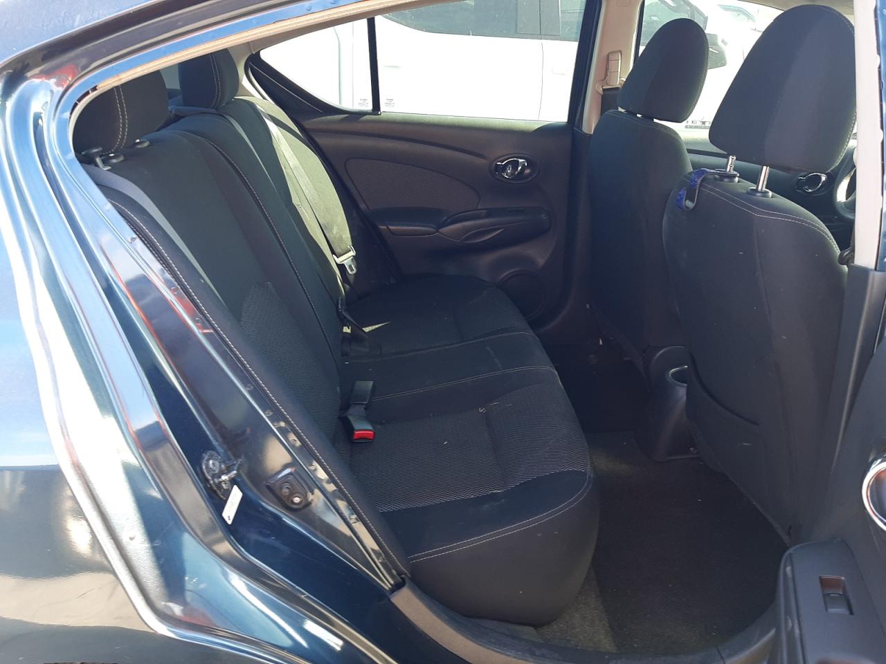 Photo 6 from auction – 2016 NISSAN VERSA S with VIN 3N1CN7APXGL835915