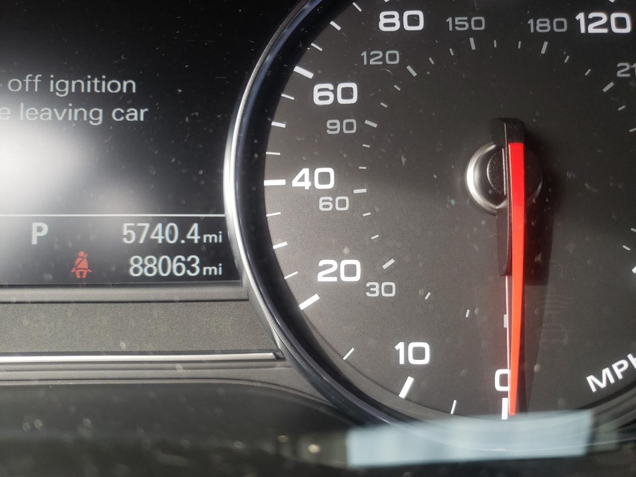 Photo 8 from auction – 2014 AUDI A8 L QUATT with VIN WAURGAFD8EN007997