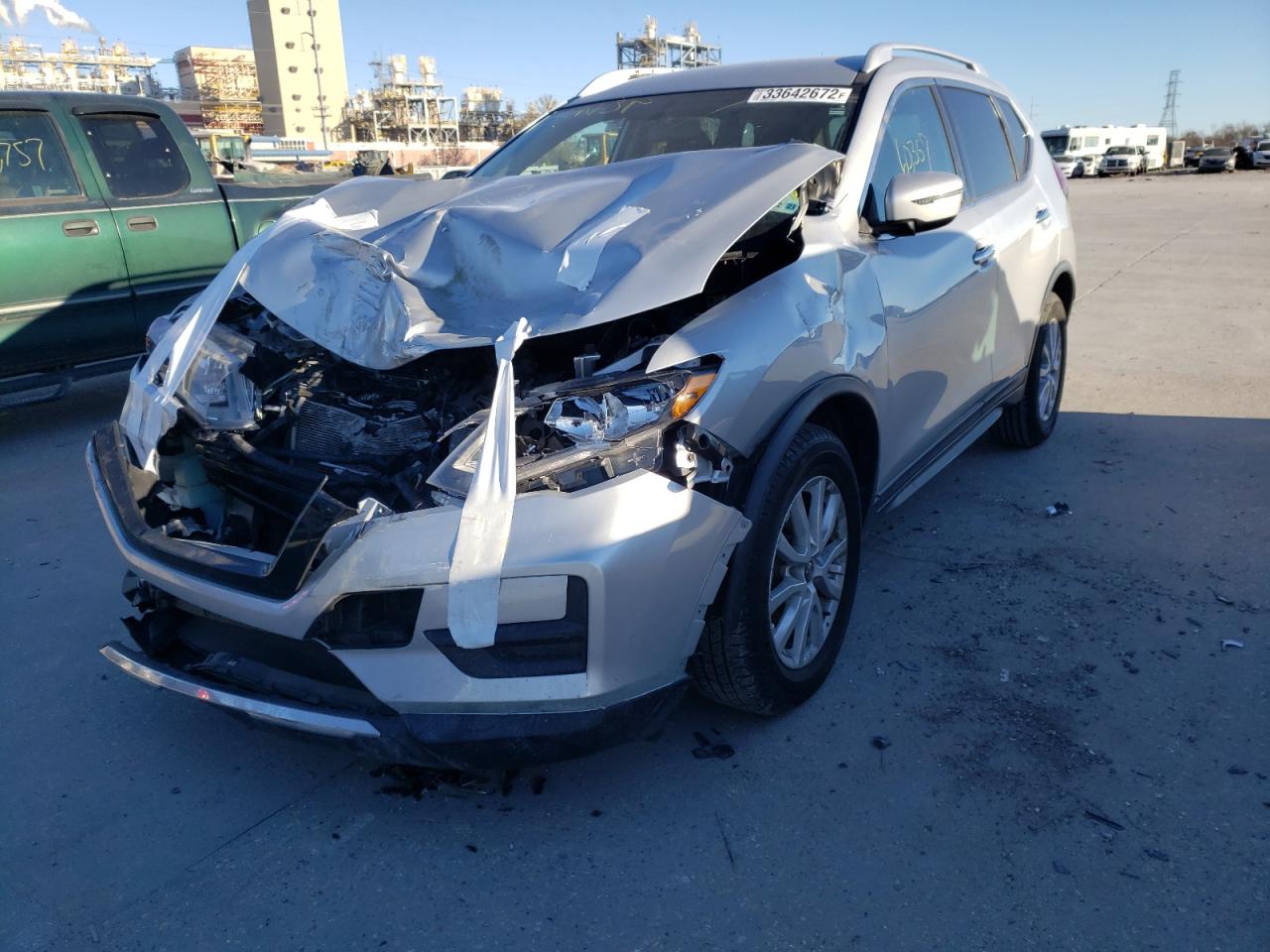 Photo 2 from auction – 2018 NISSAN ROGUE S with VIN KNMAT2MT9JP571197