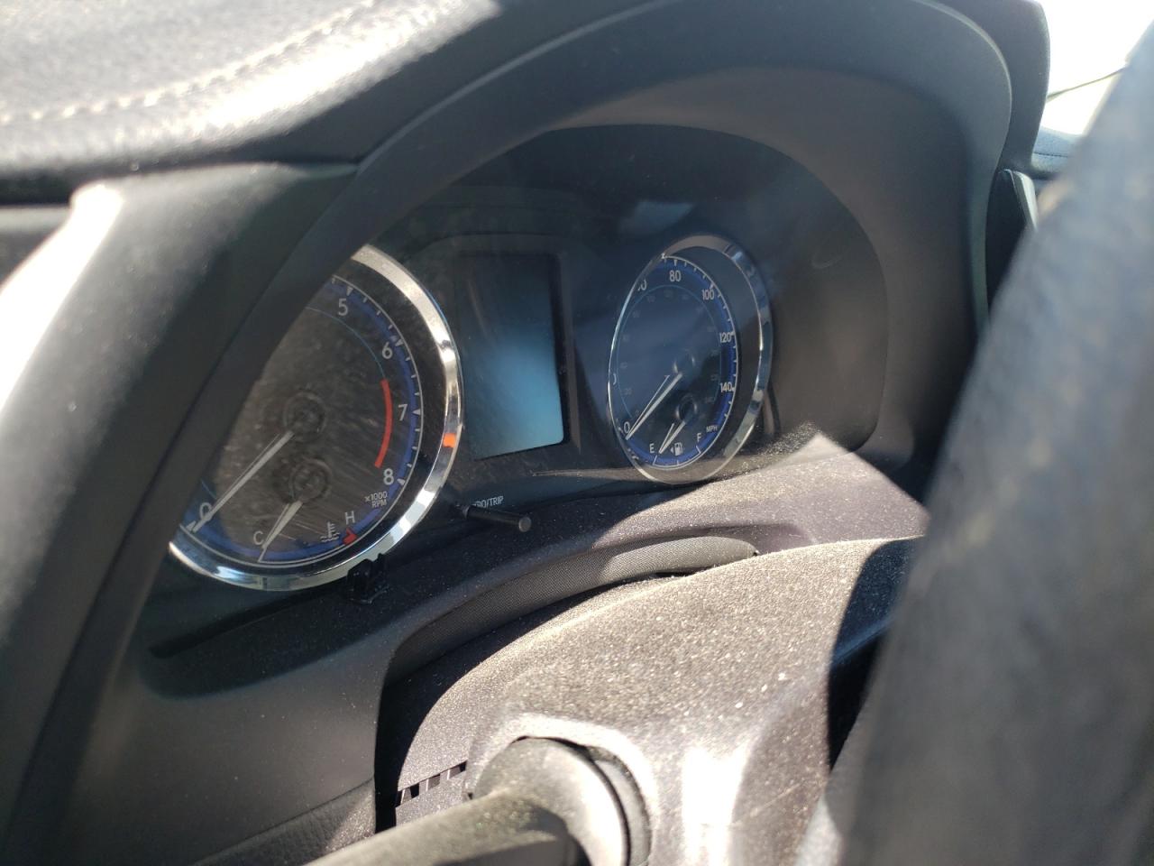 Photo 8 from auction – 2019 TOYOTA COROLLA L with VIN 5YFBURHE2KP927432