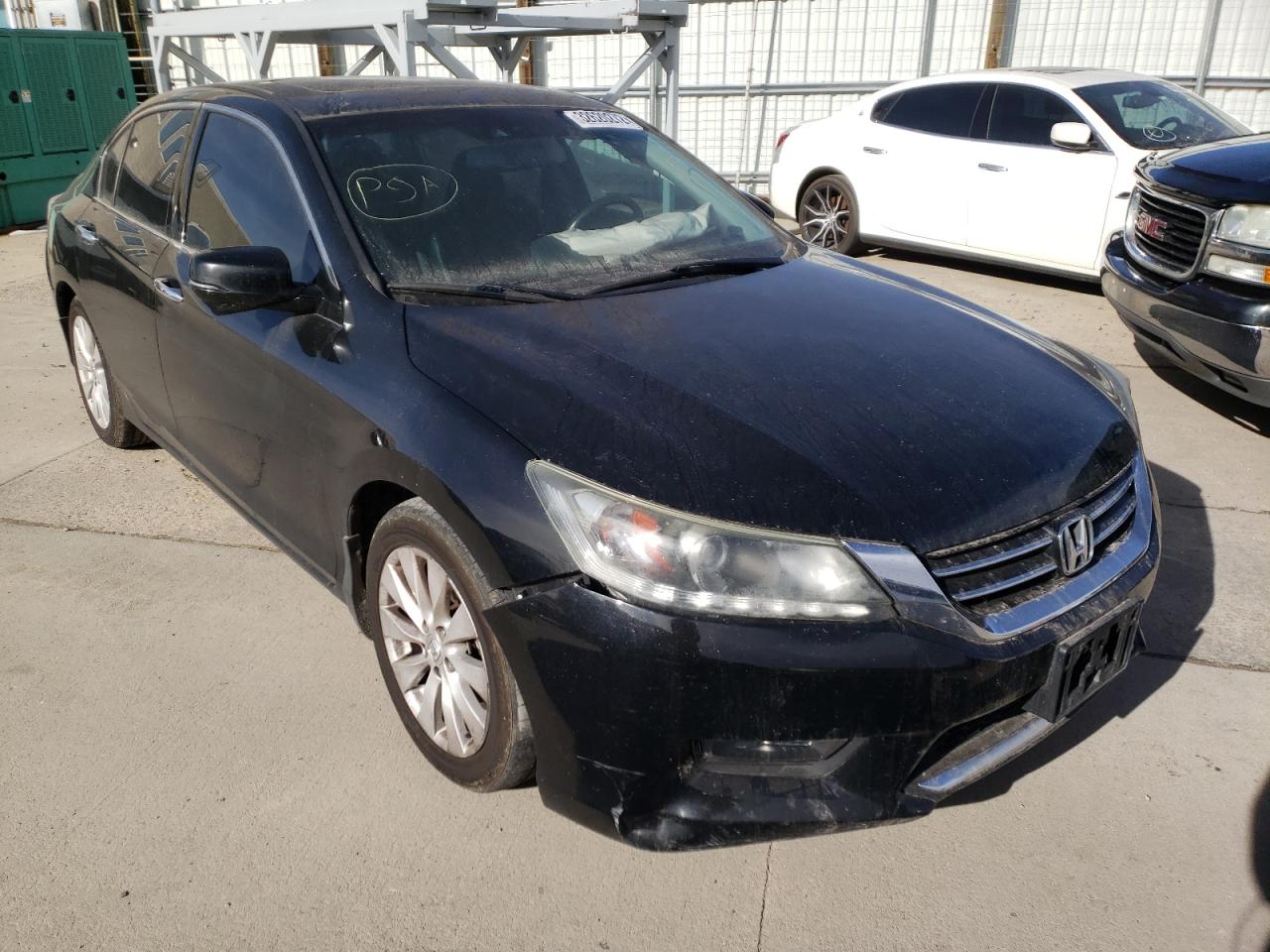 HONDA ACCORD EXL 2015 with VIN 1HGCR3F88FA026593 - Photo from auction