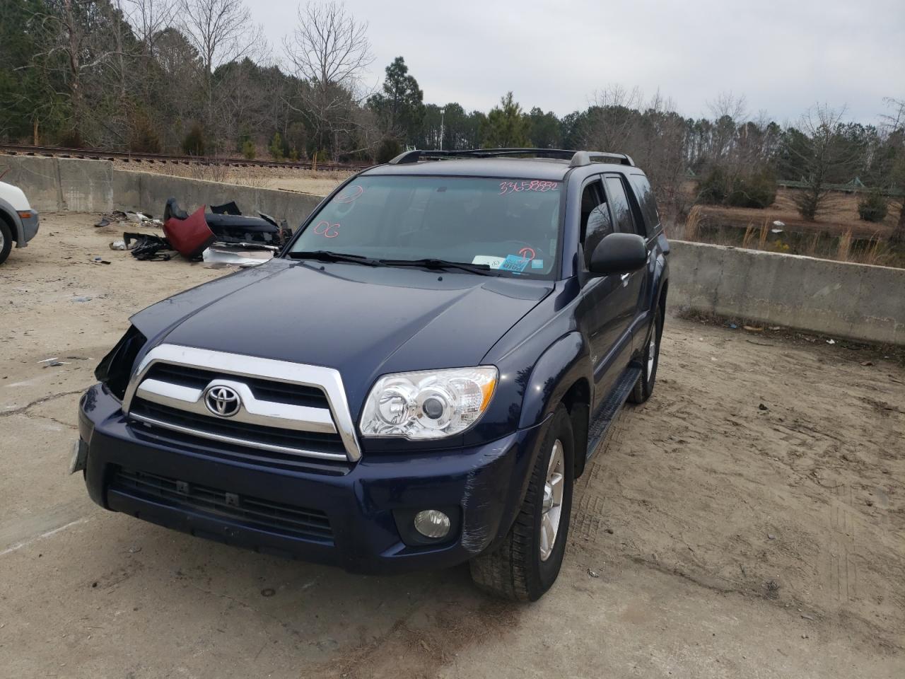 Photo 2 from auction – 2007 TOYOTA 4RUNNER SR with VIN JTEZU14R470085795