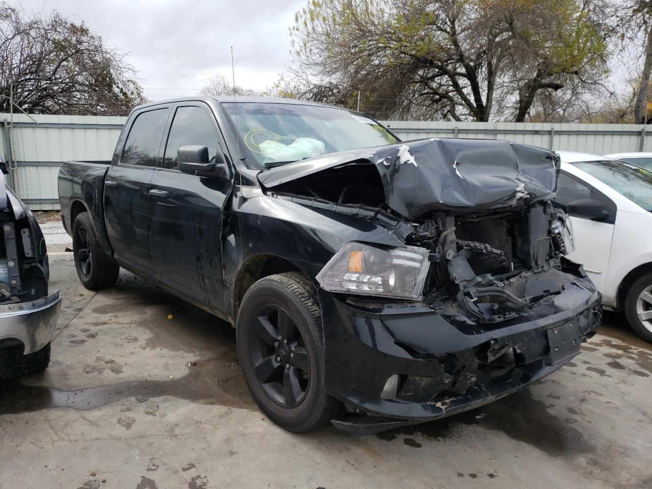 RAM 1500 ST 2015 with VIN 1C6RR6KT4FS655189 - Photo from auction