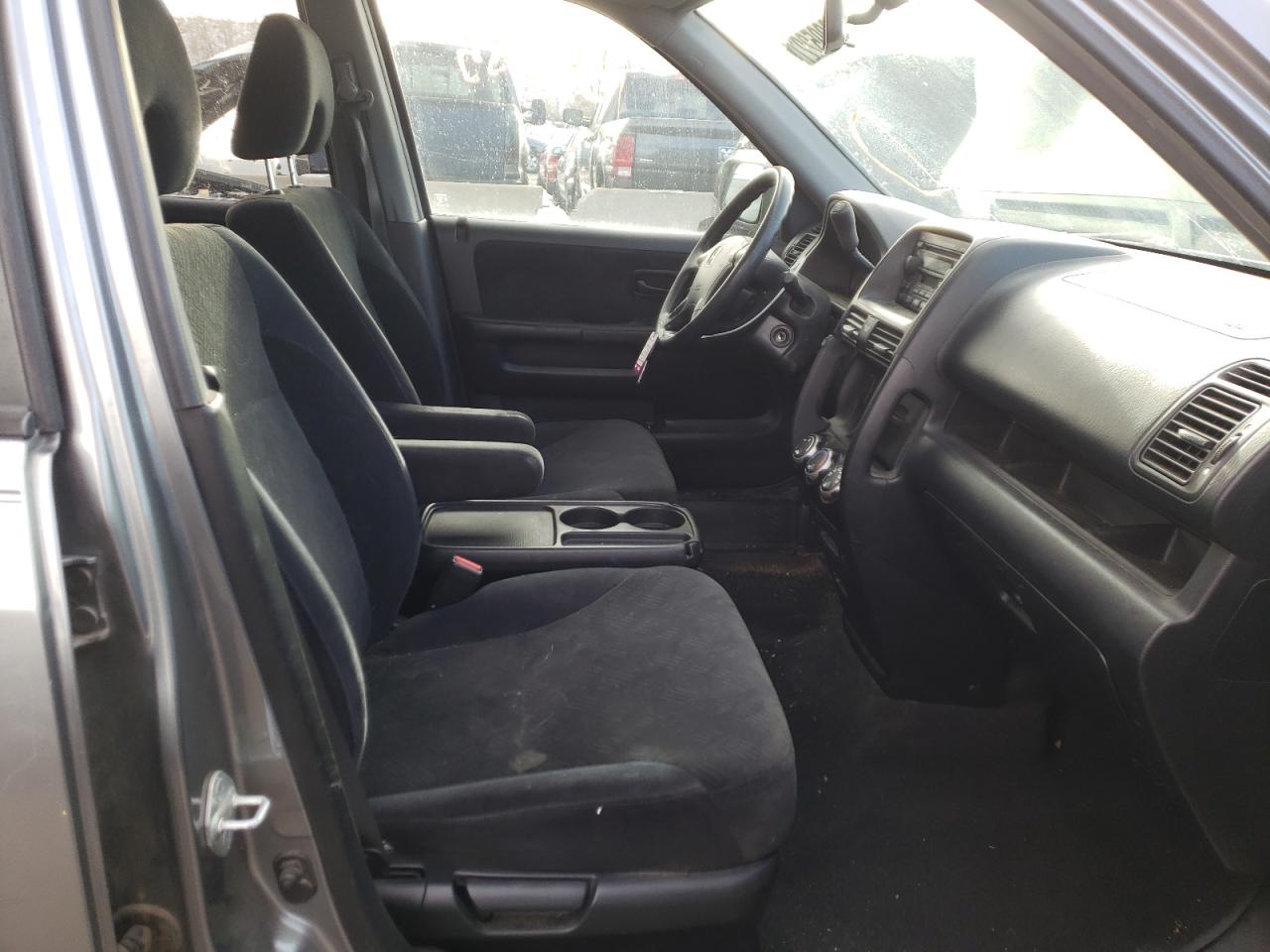 Photo 5 from auction – 2005 HONDA CR-V EX with VIN JHLRD78895C035367